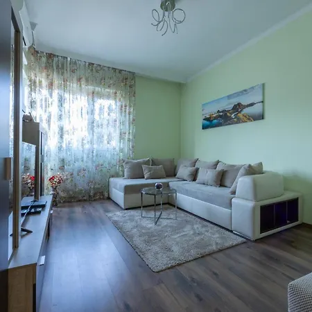 Julie Suite Top Center Σόφια Εξωτερικό φωτογραφία