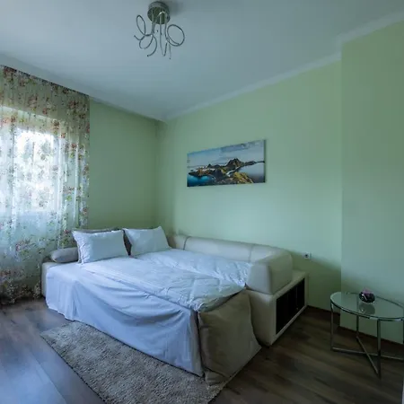 Julie Suite Top Center Σόφια Εξωτερικό φωτογραφία